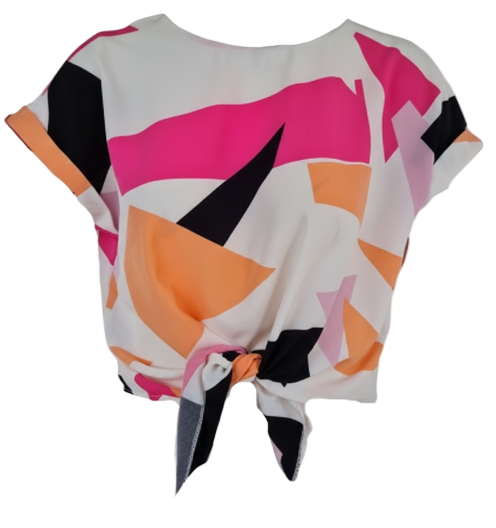 Charming, multi-colored printed blouse with batwing sleeves