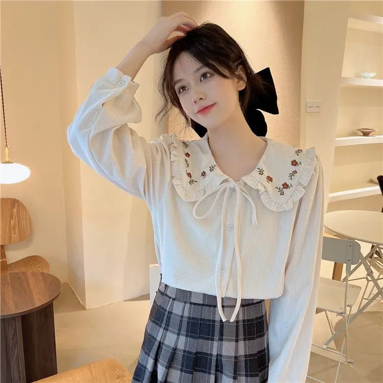 Peter Pan Collar Shirts Women Sweet Embroidery Japanese Style Loose Vintage Lace-up Fashion Age-reducing Tender All-match Girls