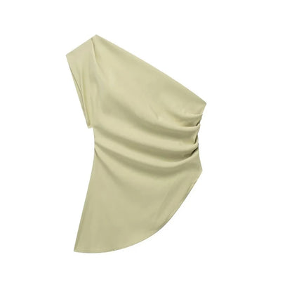 Discover the 2023 Asymmetric Off-Shoulder T-Shirt - Try it now in our virtual mirror