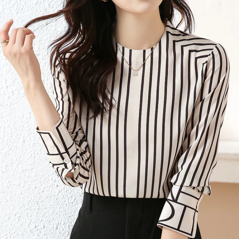 Stripe Print Women’s Blouse - O-Neck Long Sleeve Top, Casual Loose Fit - New Zealand | Strylez Virtual Try-On