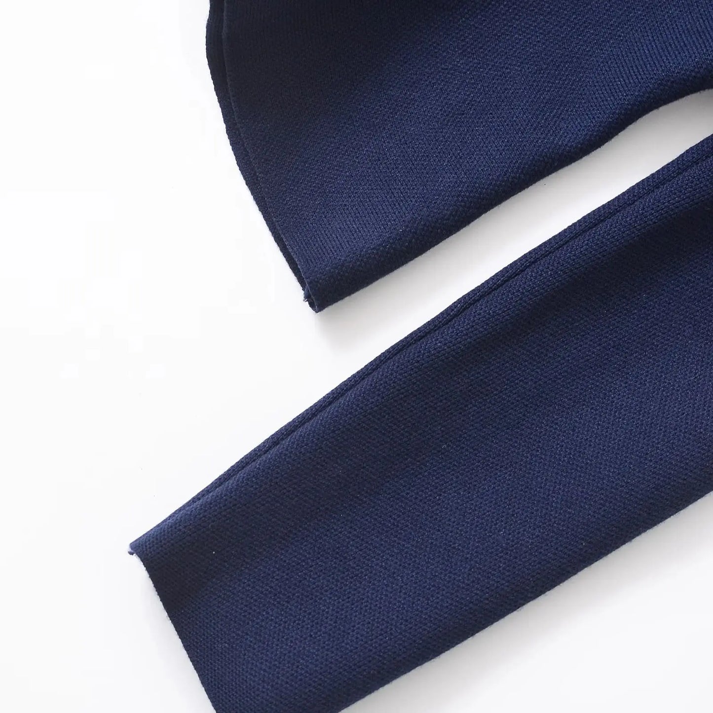 TRAF Women's Button-Up Short Hem Cardigan – Casual Autumn Sweater