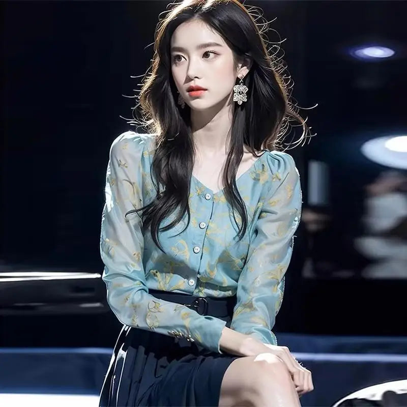 French Blue Printed Chiffon Blouse for Women Elegant and Beautiful New Autumn Long-sleeved Shirt with a Sense of Grade