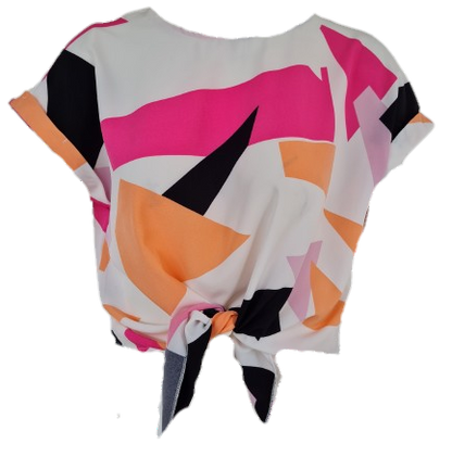Charming, multi-colored printed blouse with batwing sleeves